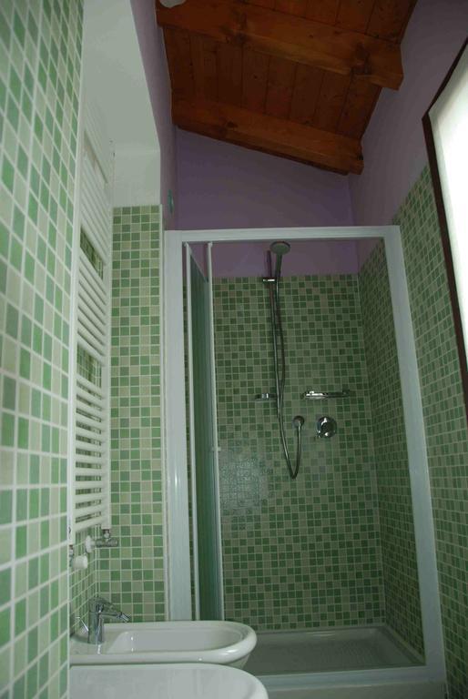 B&B La Casa Di Trizzi Como Quarto foto